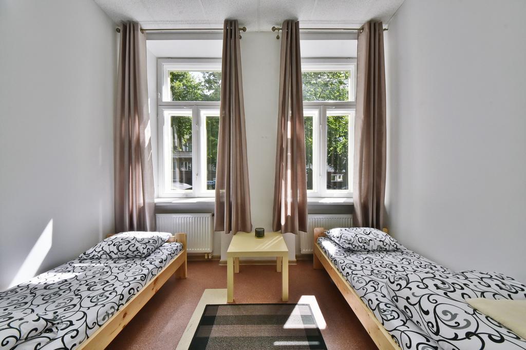 Laisves Avenue Hostel Easy Kaunas Exterior foto