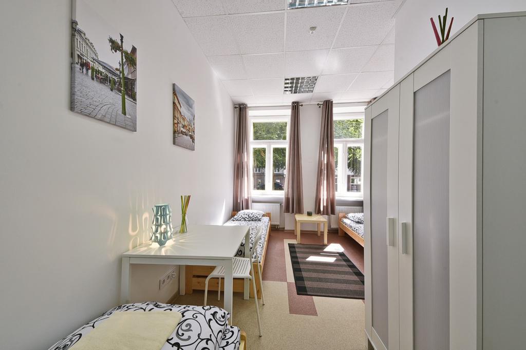 Laisves Avenue Hostel Easy Kaunas Exterior foto